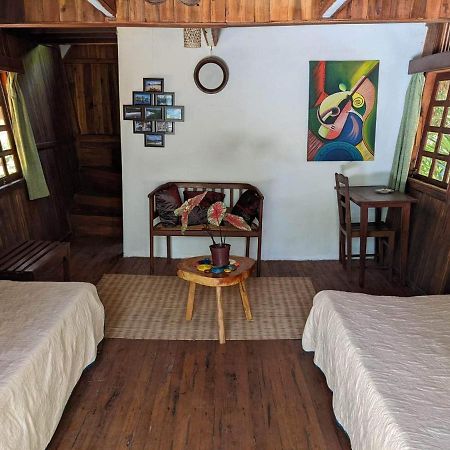 Les Acacias Bungalows Manambolo Exterior photo